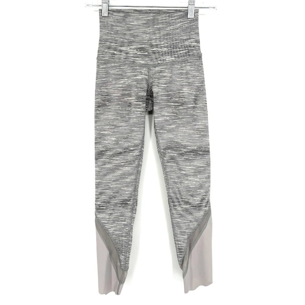 Lululemon Size 2 Wunder Under Crop II Roll Down Scallop Grey Leggings Space Dye